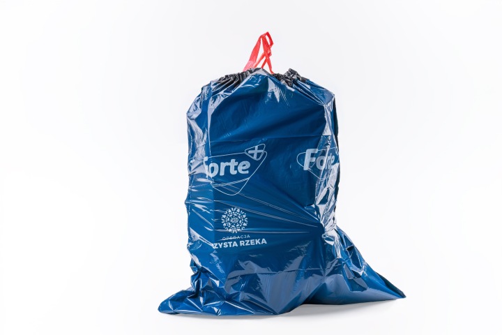 Worki-na-Smieci-35L-15-szt-Z-Tasma-Super-Mocne-LDPE-Cleanova-Pro-niebieskie-Pojemnosc-worka-35-l.jpg