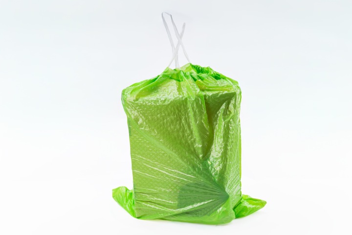 Worki-na-smieci-z-tasma-sciagajaca-zapachowe-limonka-35L-15szt-Cleanova-Pro-Stan-opakowania-oryginalne.jpg