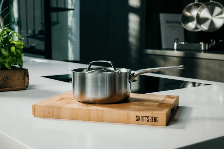Rondel ze Stali Nierdzewnej z Pokrywką 18cm 2.2L Skottsberg Stainless Steel