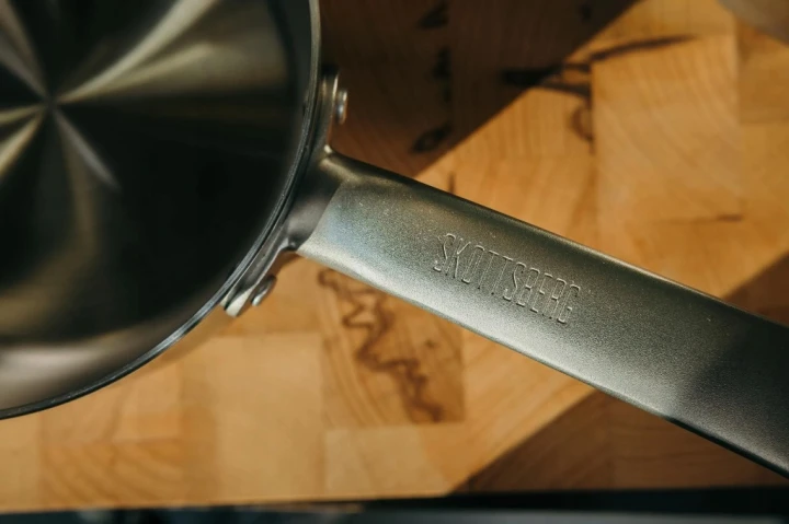 Rondel ze Stali Nierdzewnej z Pokrywką 18cm 2.2L Skottsberg Stainless Steel